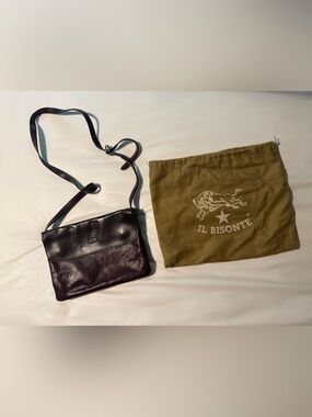 IL bisonte crossbody leather bag